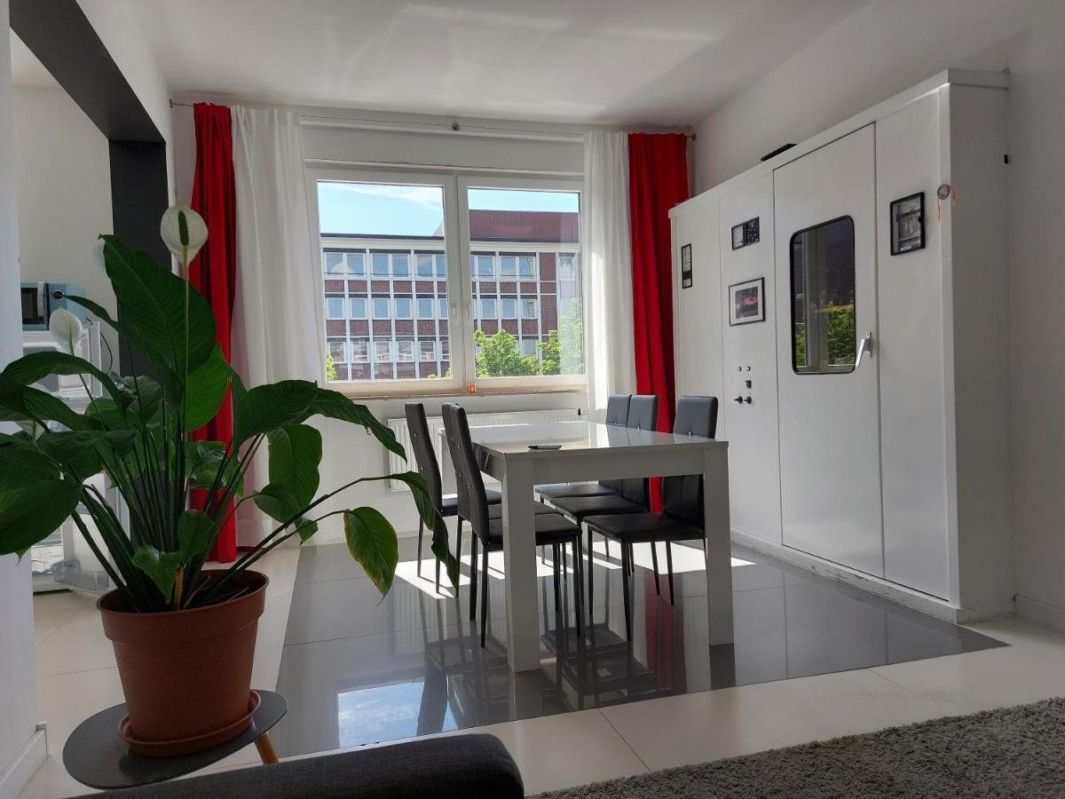 Schoenes Modernes Loft In Essen - Suedviertel Bagian luar foto